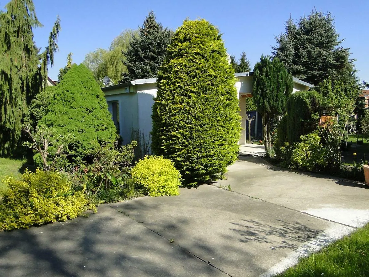 度假居 Sommerhaus Im Gruenen 柏林